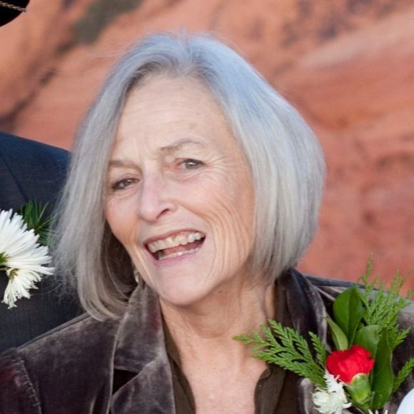 Meet your Posher, Ruth - Picture 1 of 1